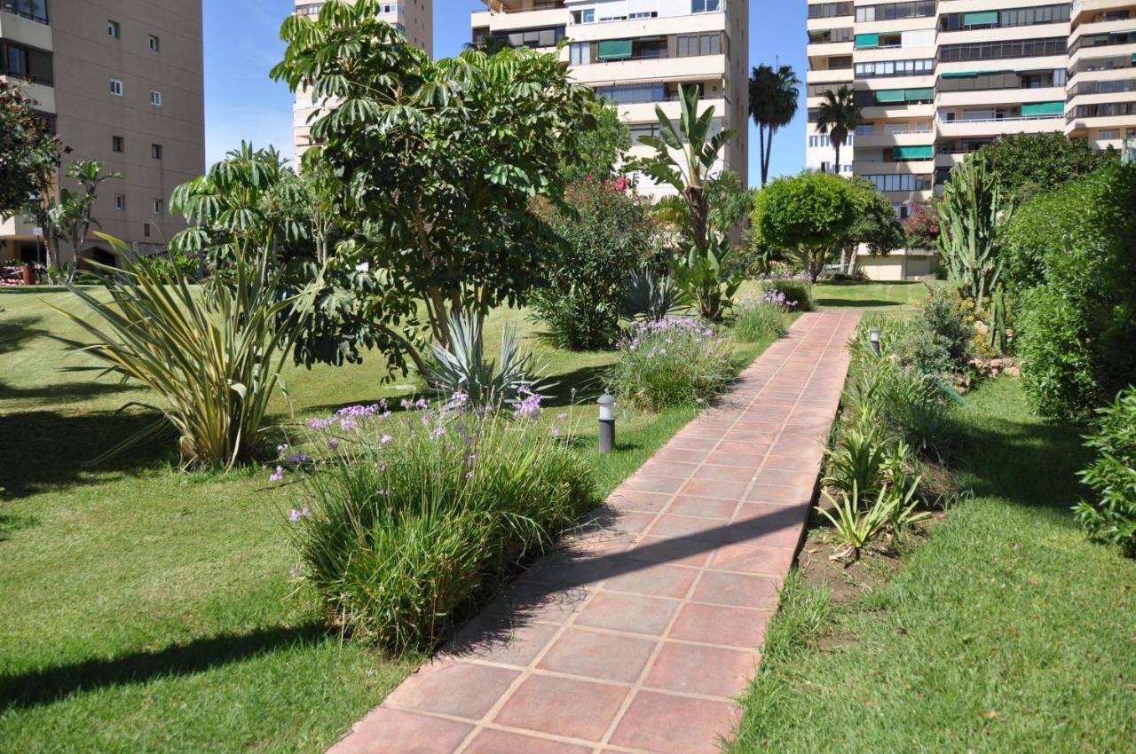 Magnifique Appartement Avec Une Incroyable Vue Sur Mer Torremolinos Exterior foto